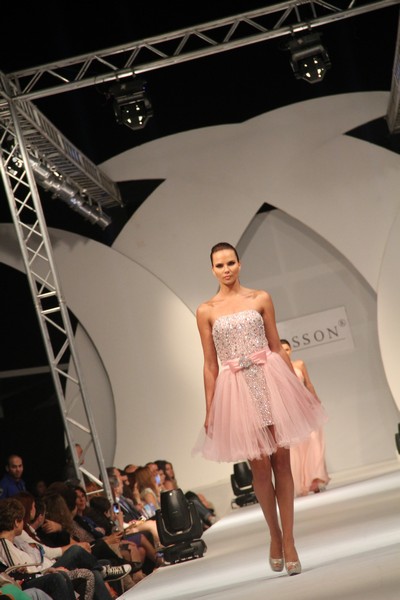 LIPS Summer Fashion Week